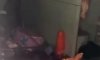男子残忍杀害妻子和两个月大的孩子，随后刺伤自己的父母1V